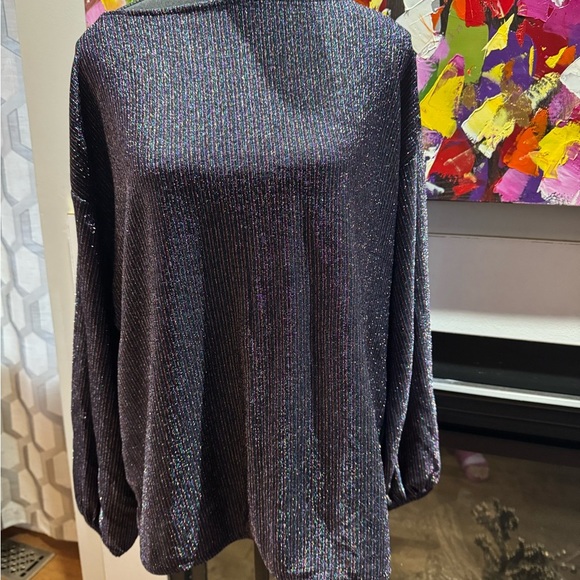 Elegant Black NWOT Women's Top. Top 23” height 24” - Picture 2 of 9